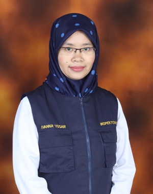 Riza Fitria, S.Farm. Apt